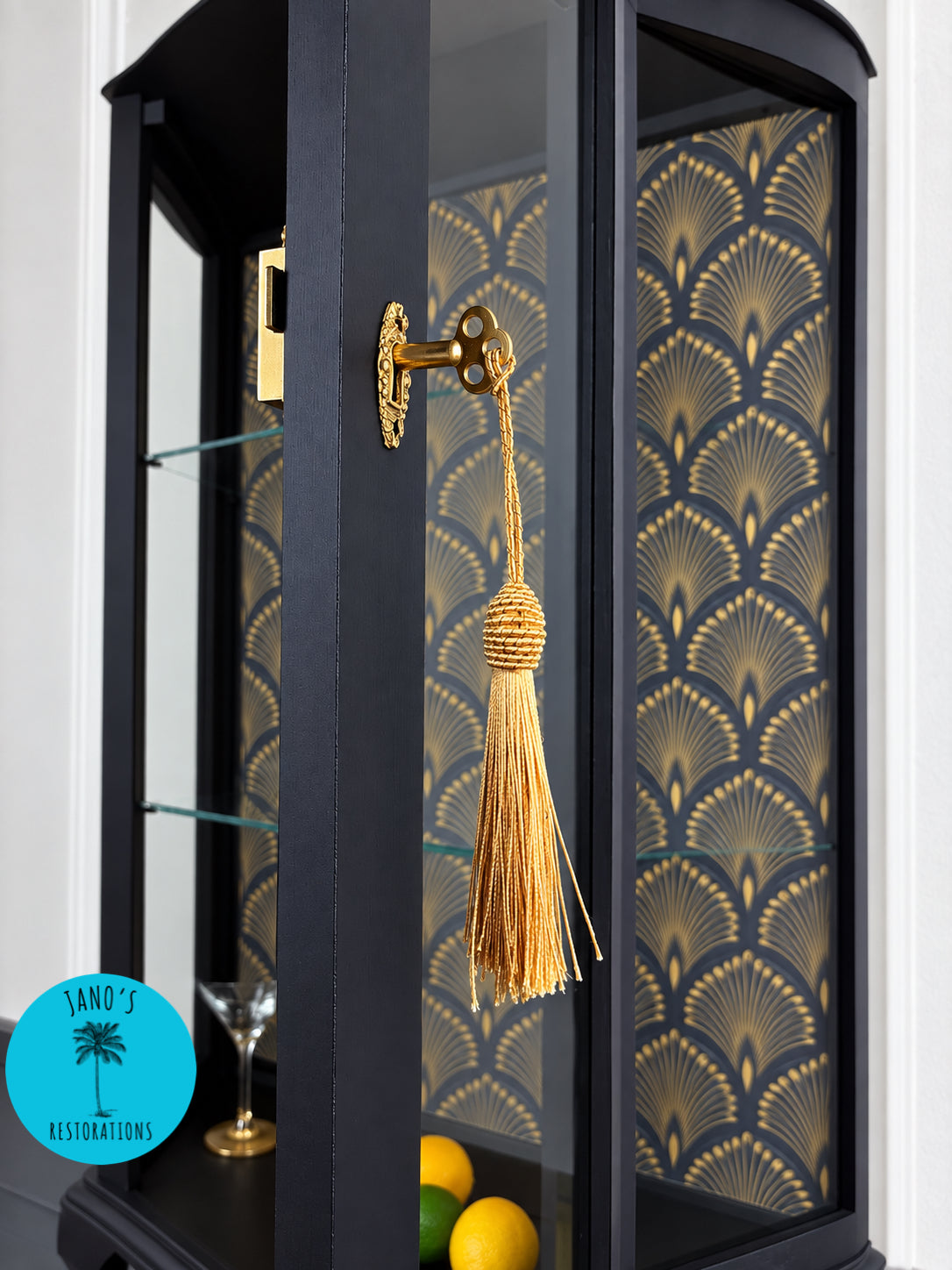 Display Cabinet