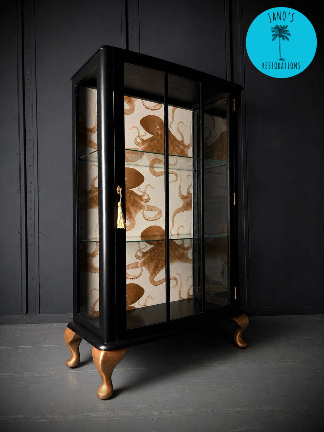 Display Cabinet