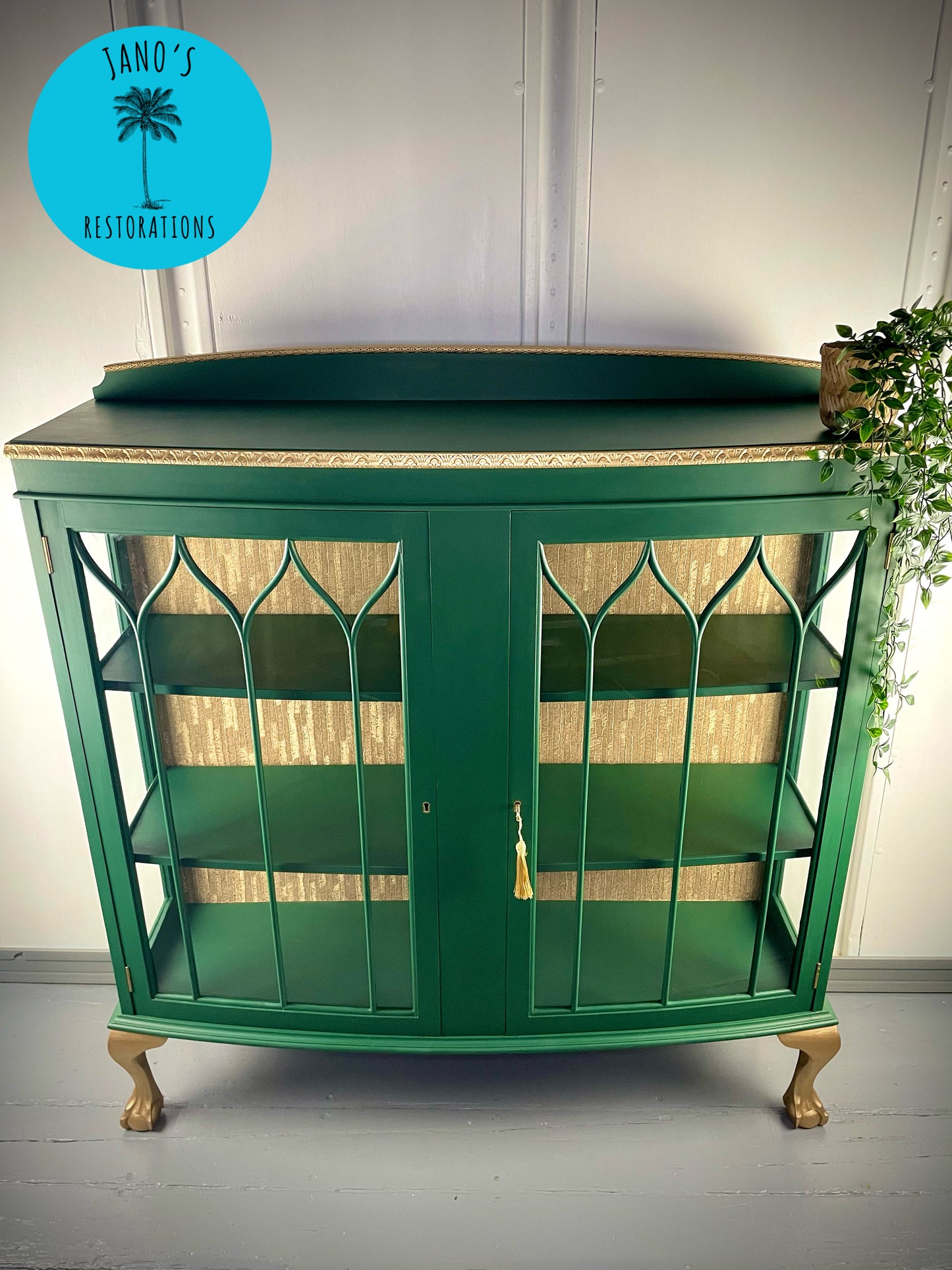 Display Cabinet