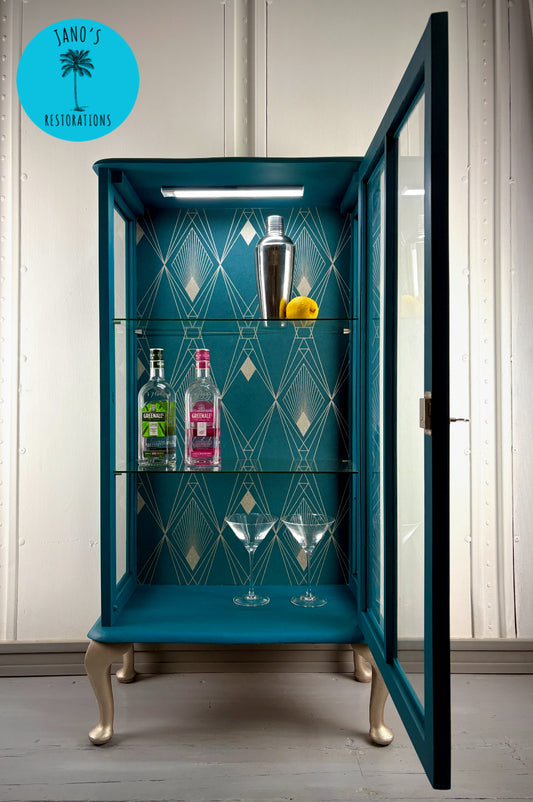 Display Cabinet