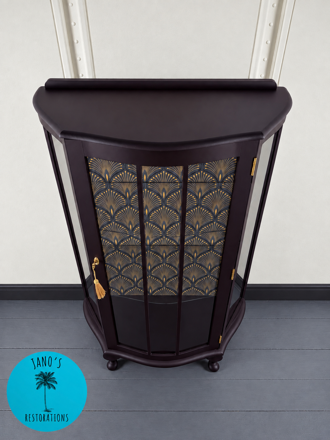 Display Cabinet