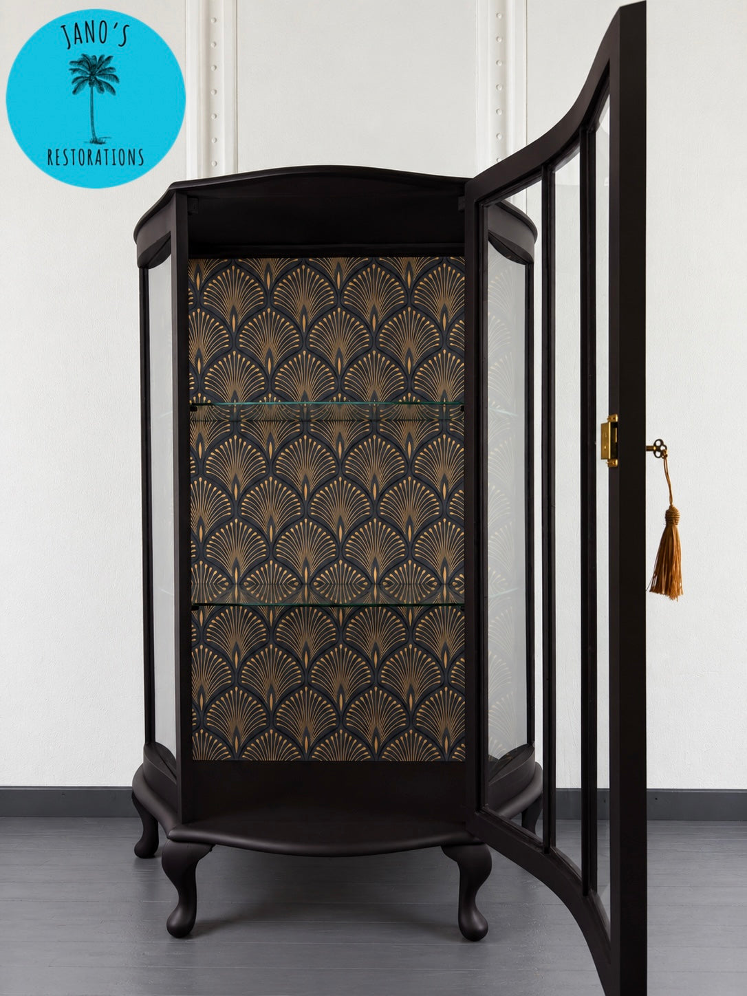 Display Cabinet