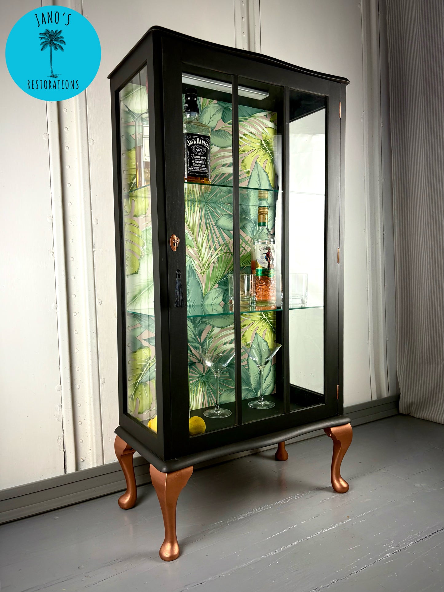 Display Cabinet