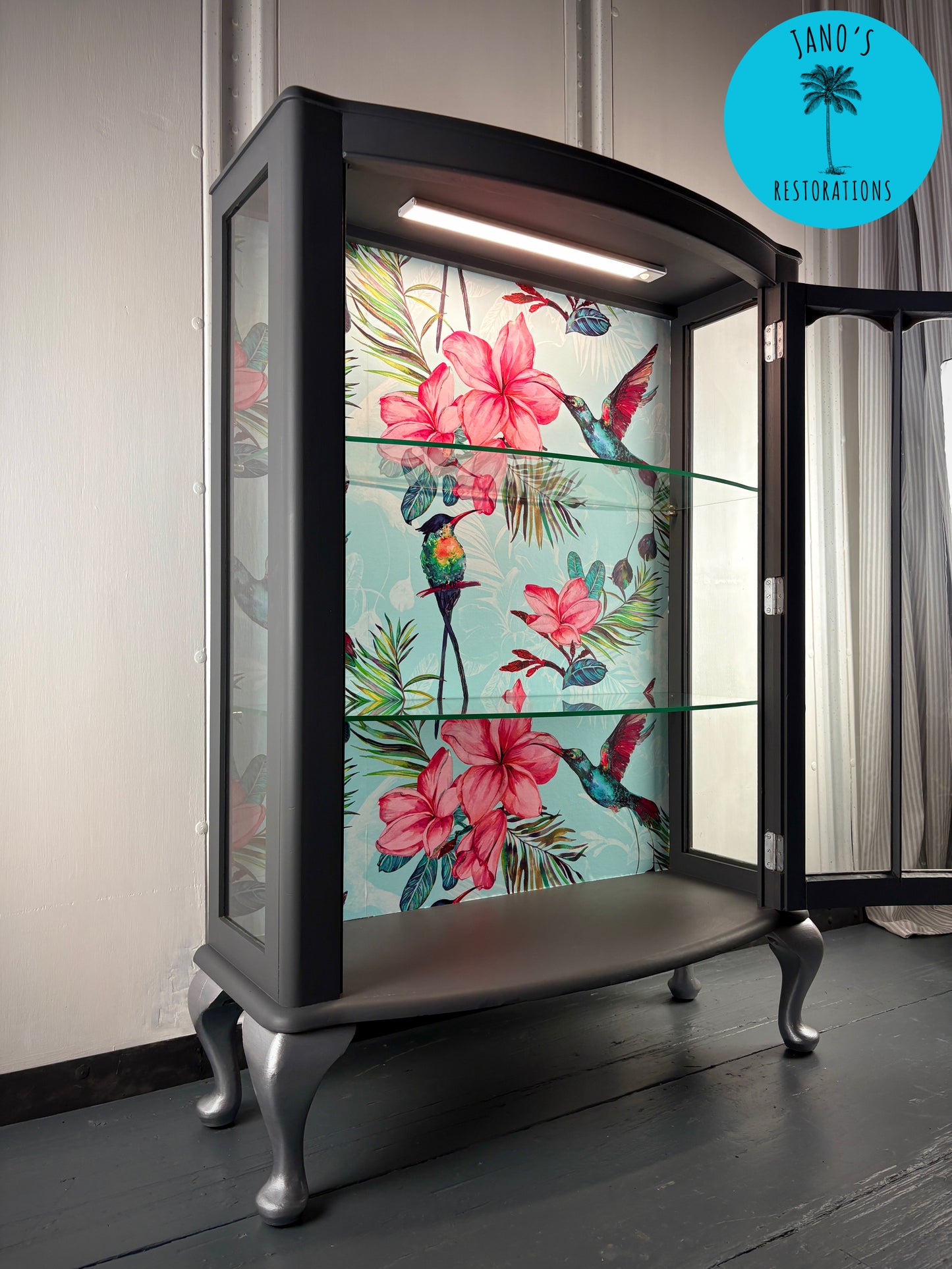 Display Cabinet