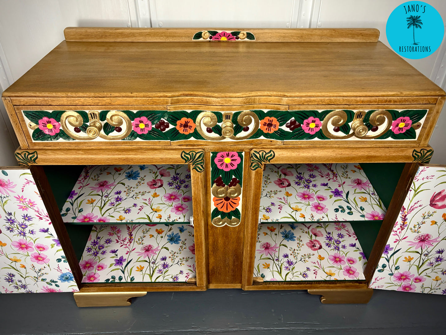 Sideboard