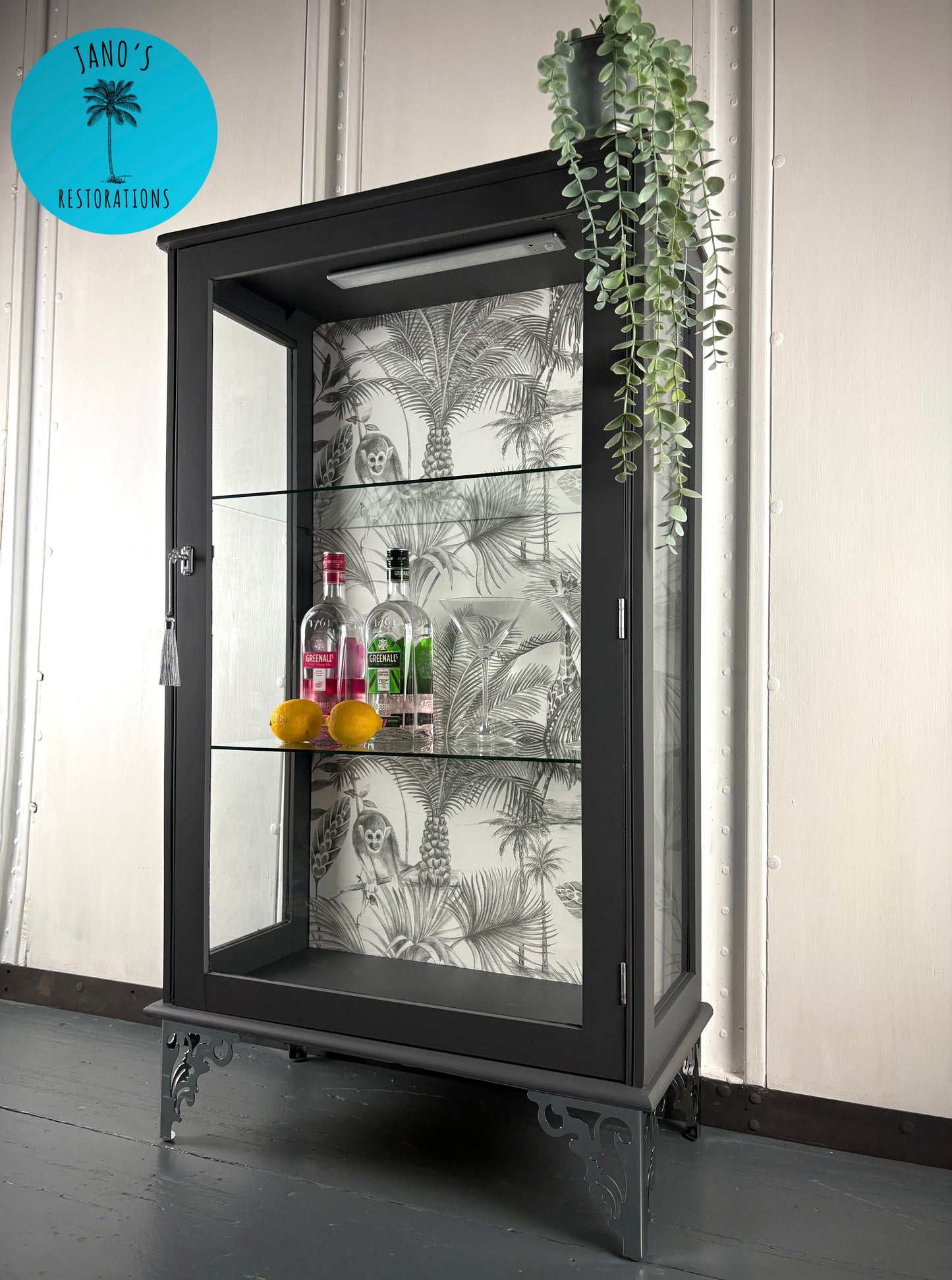 Display Cabinet