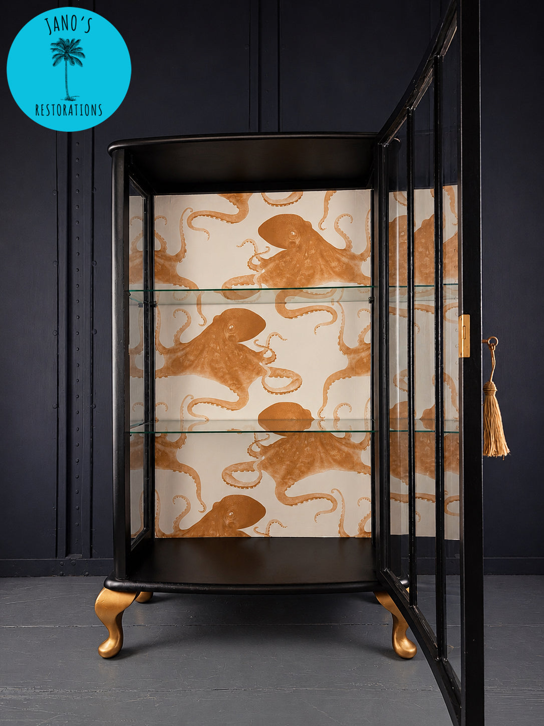 Display Cabinet