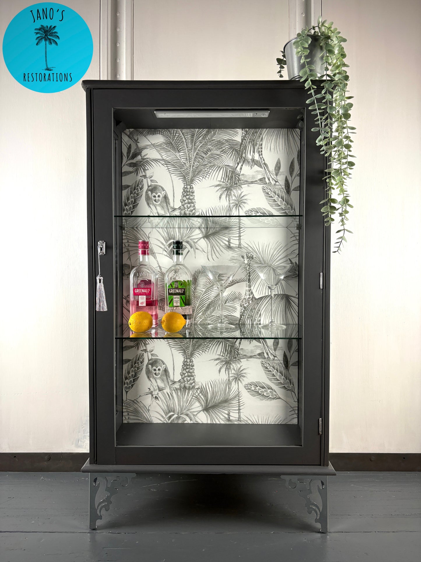 Display Cabinet