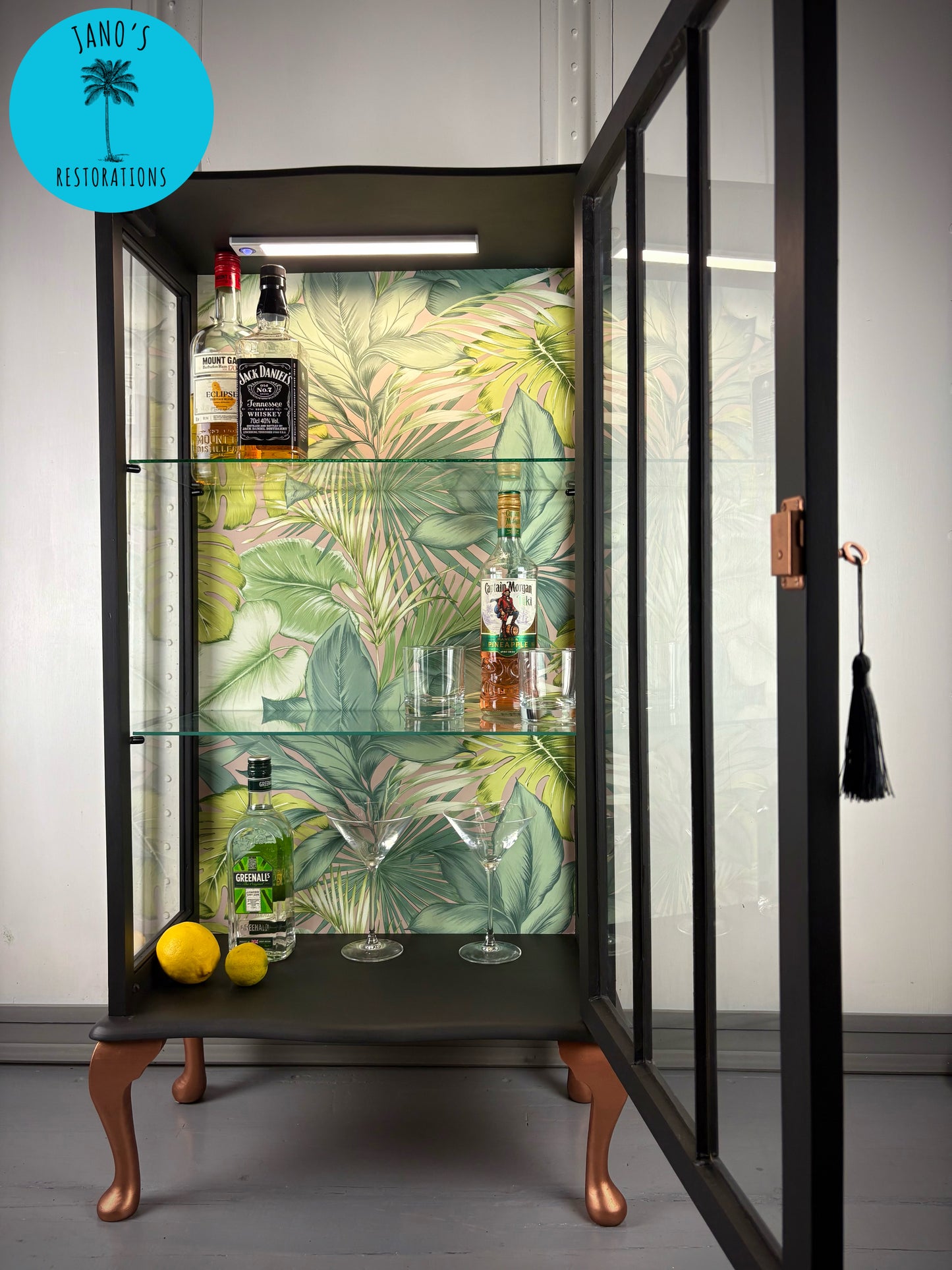 Display Cabinet