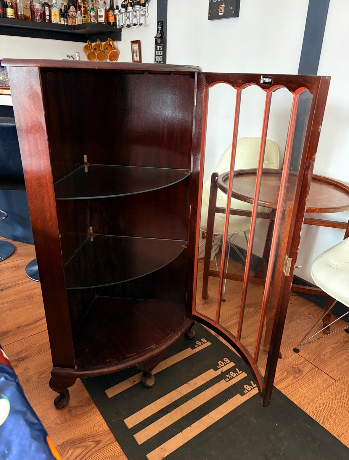 Display Cabinet