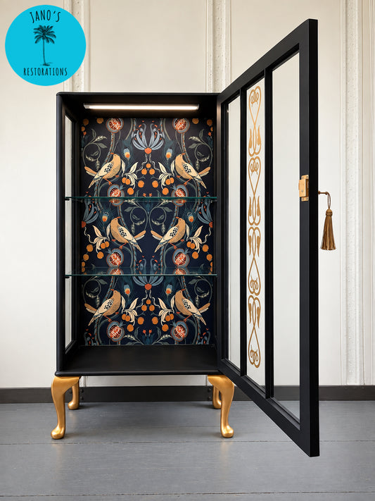 Display Cabinet