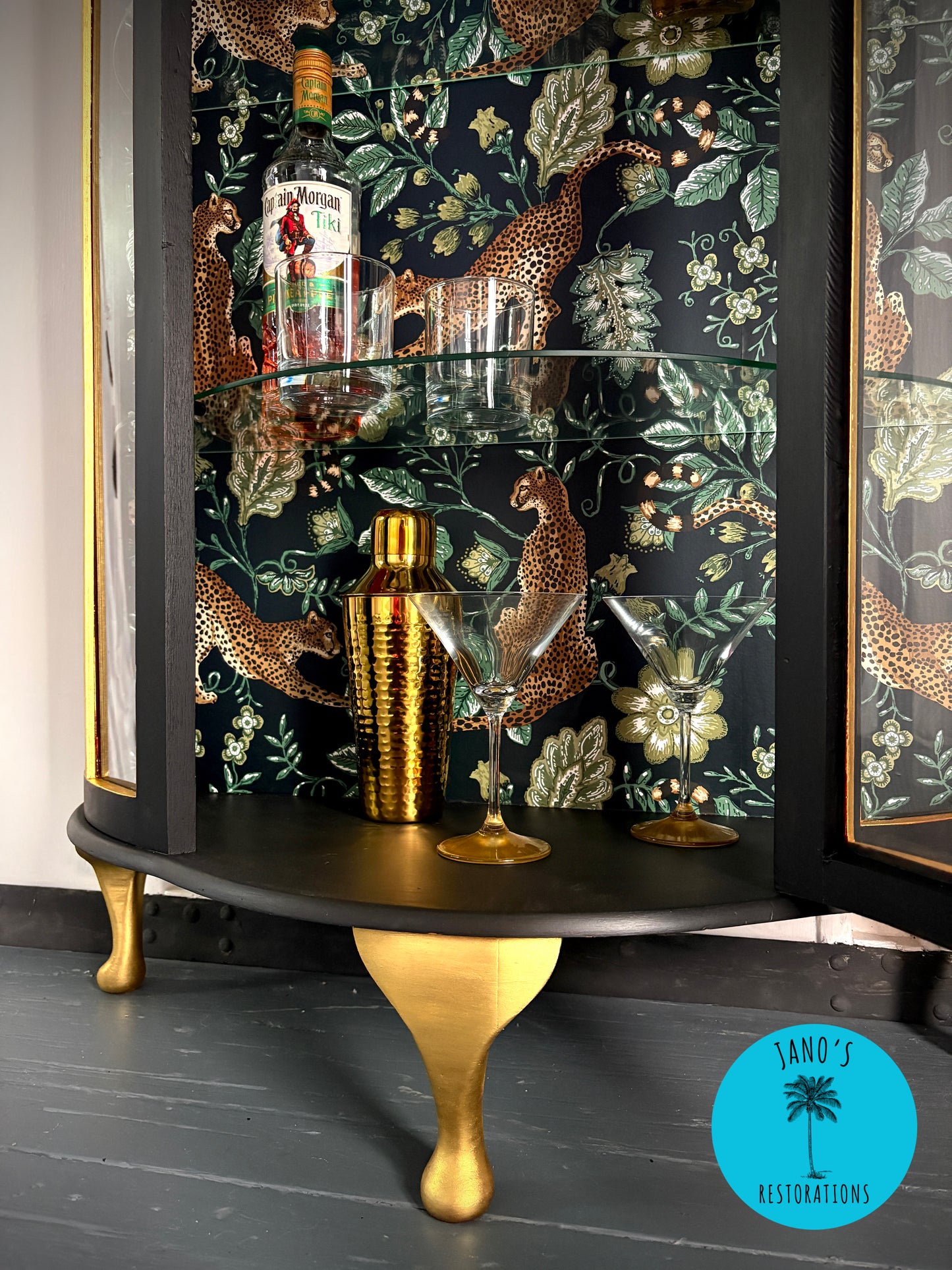 Display Cabinet