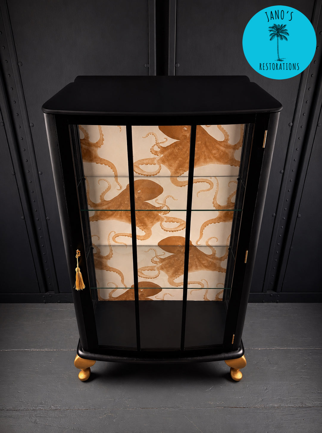 Display Cabinet