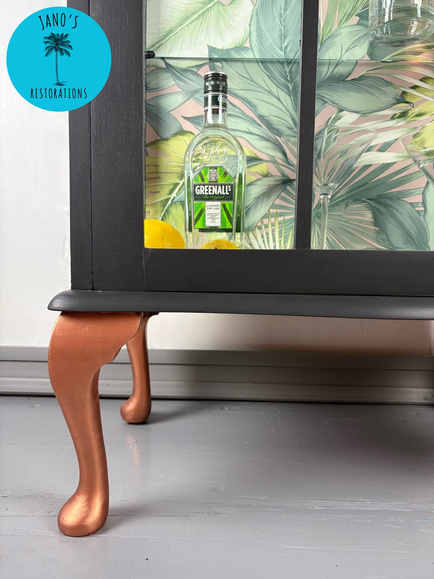 Display Cabinet