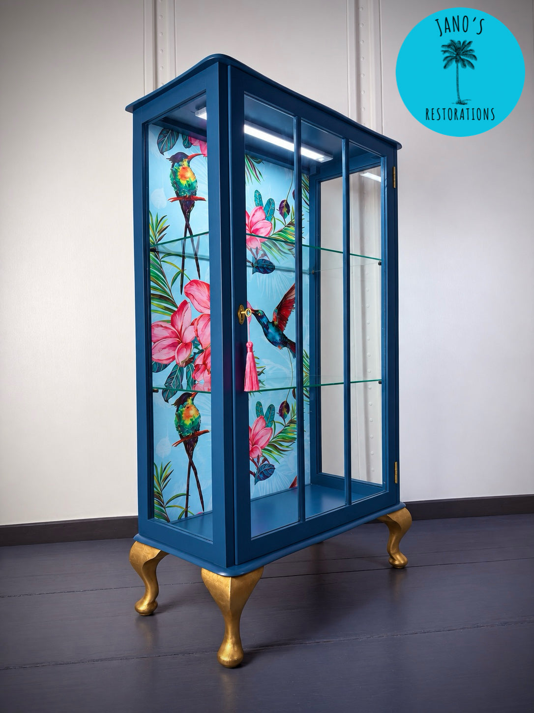 Display Cabinet