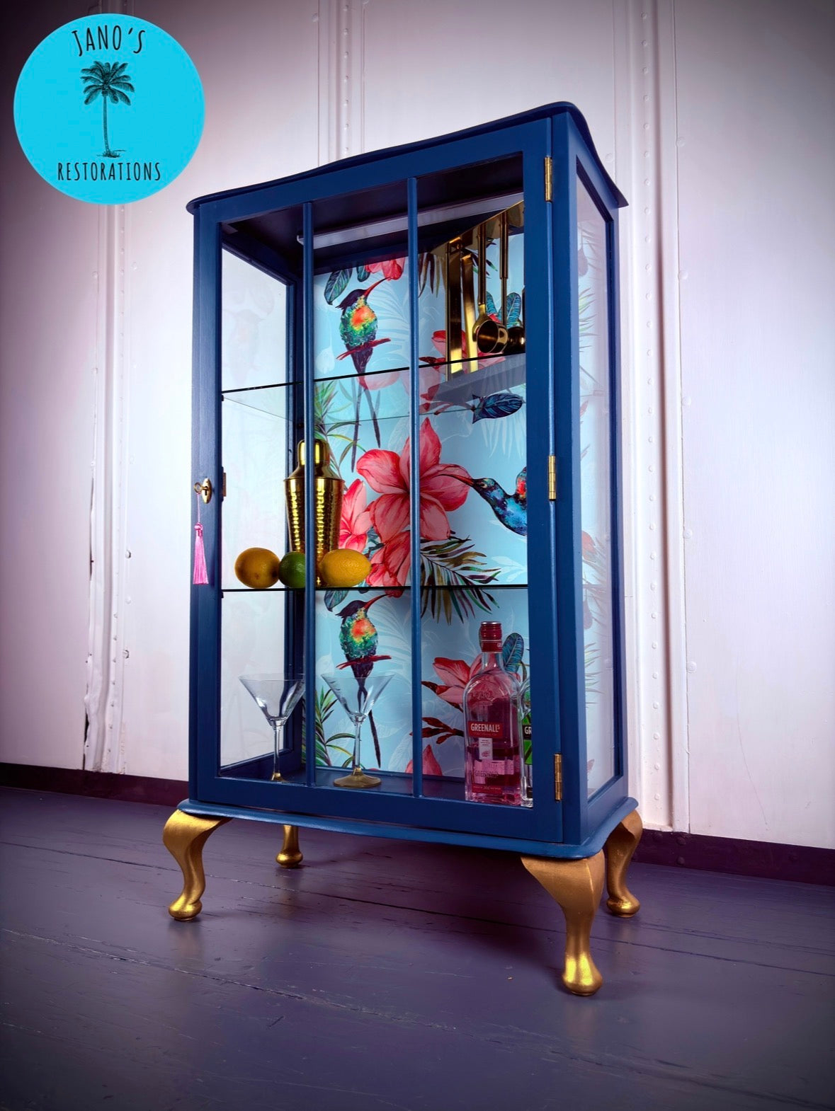 Display Cabinet
