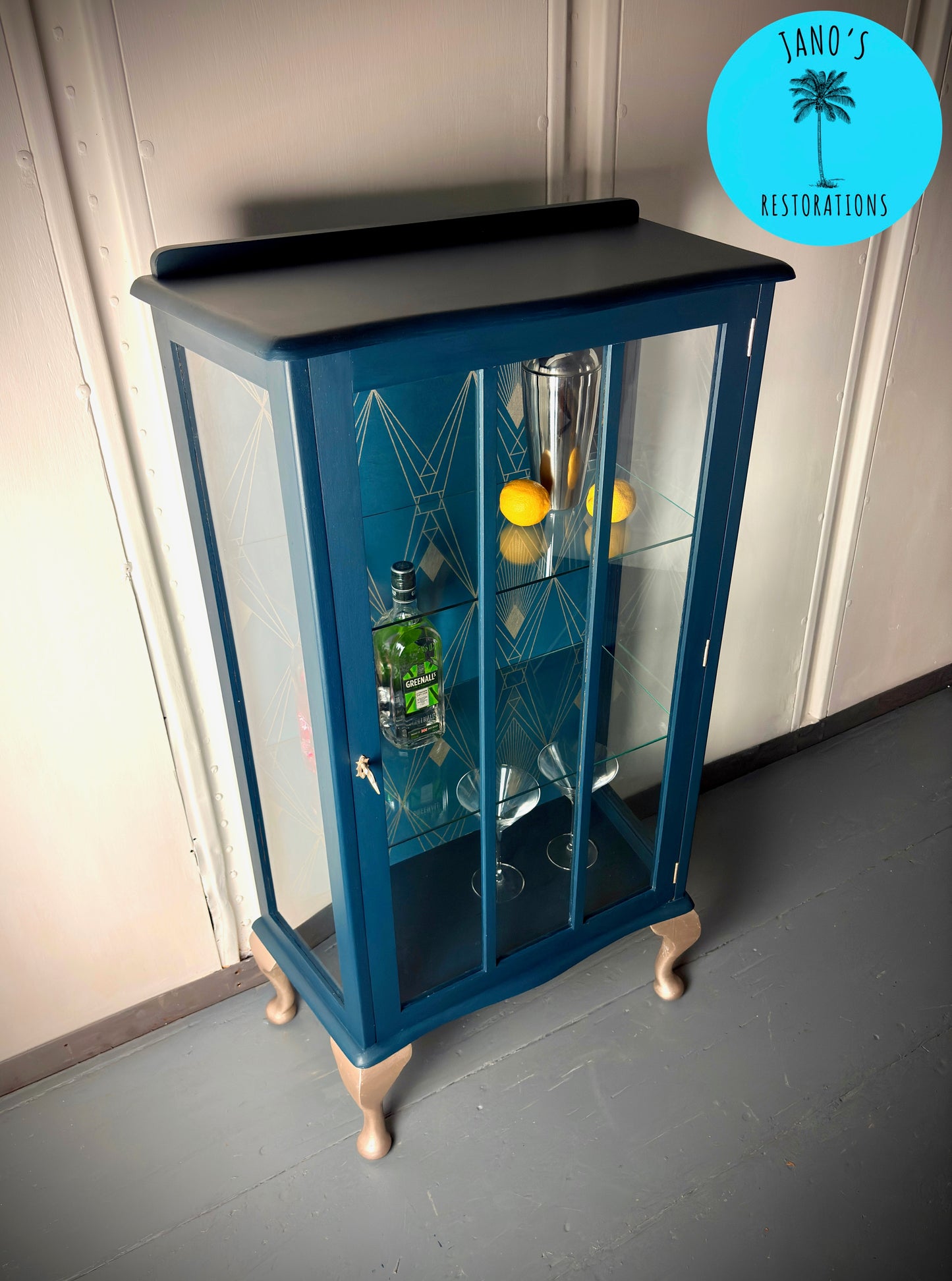 Display Cabinet