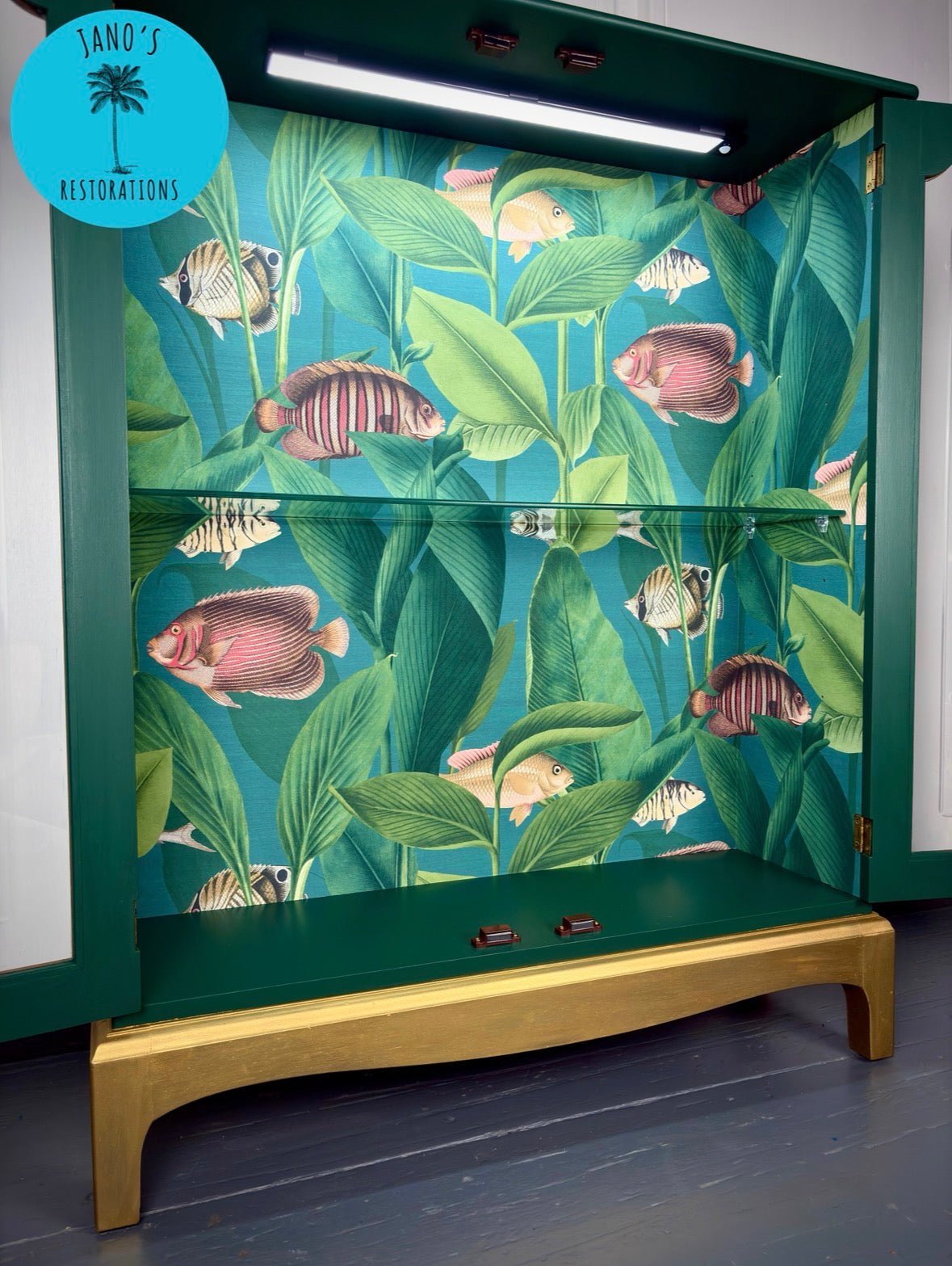 Display Cabinet