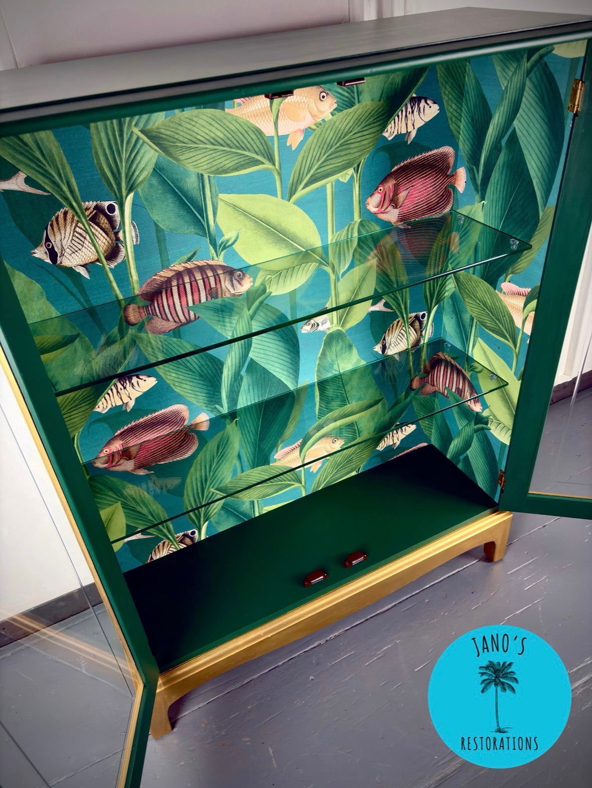 Display Cabinet
