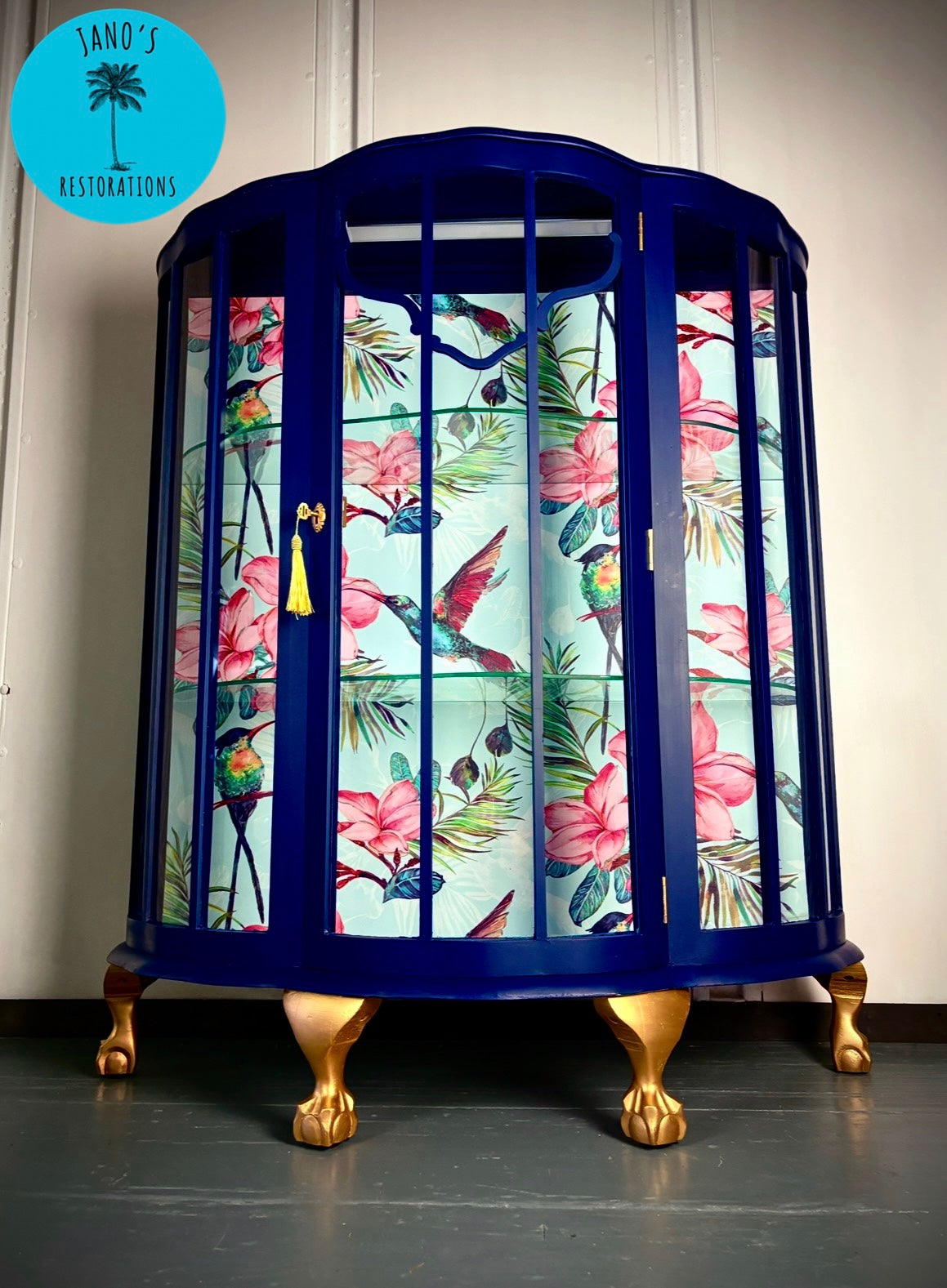 Display Cabinet