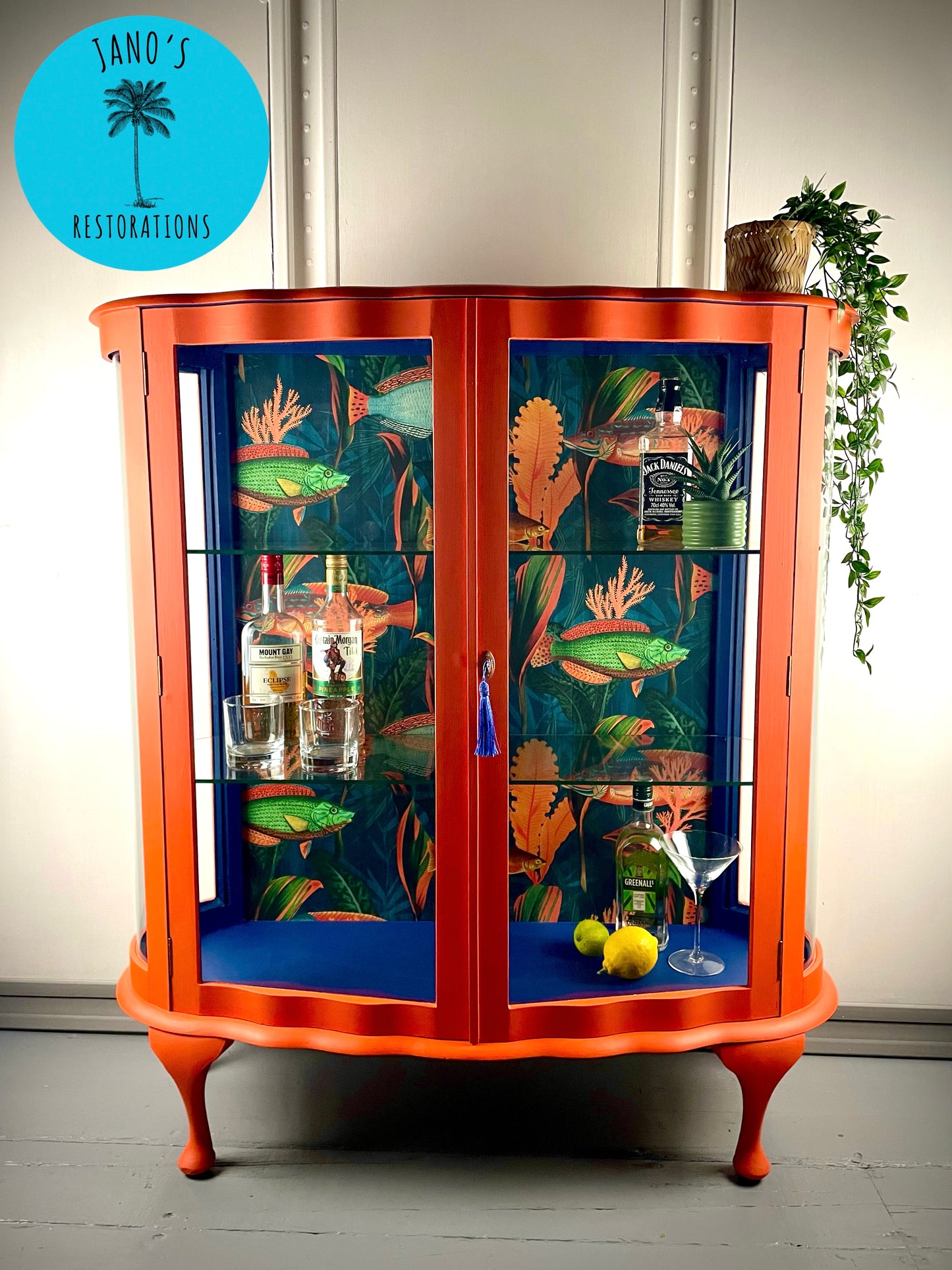 Display Cabinet
