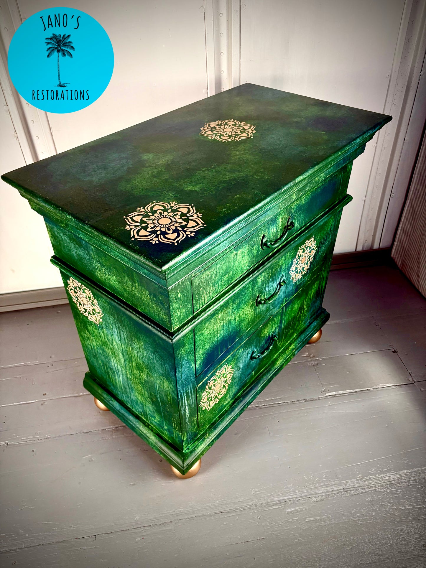 Chest of Drawers