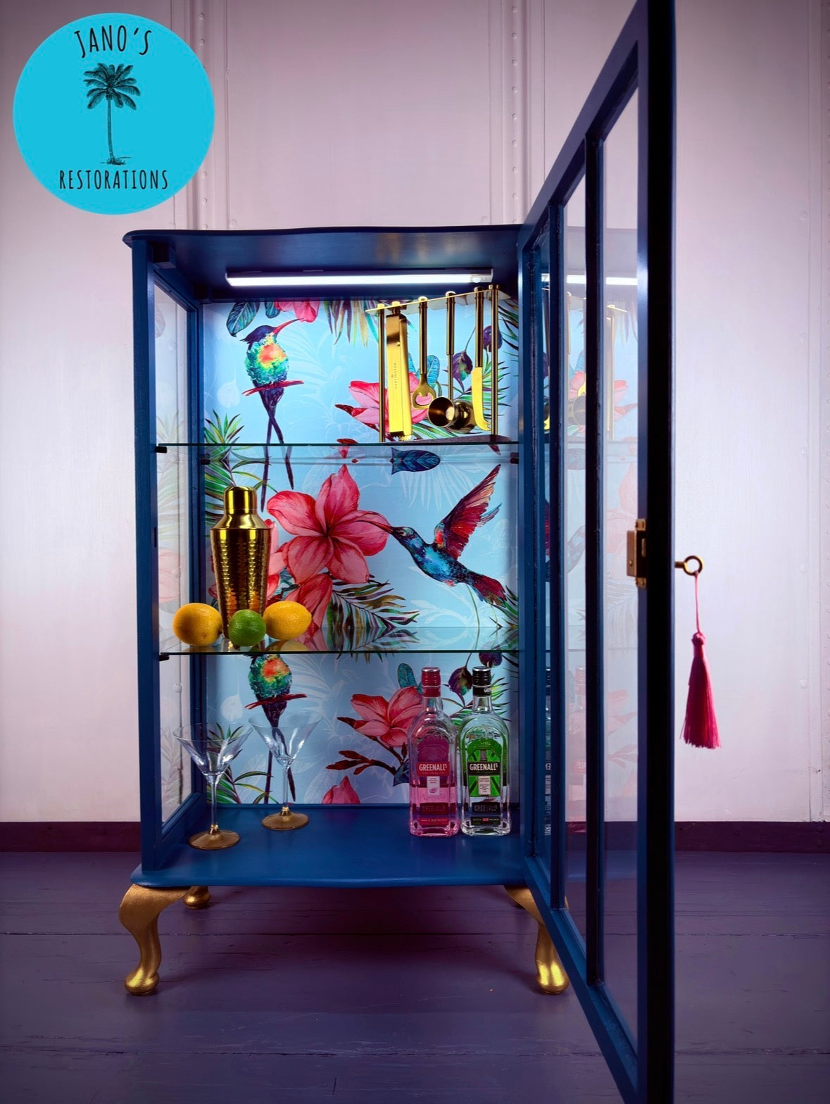 Display Cabinet