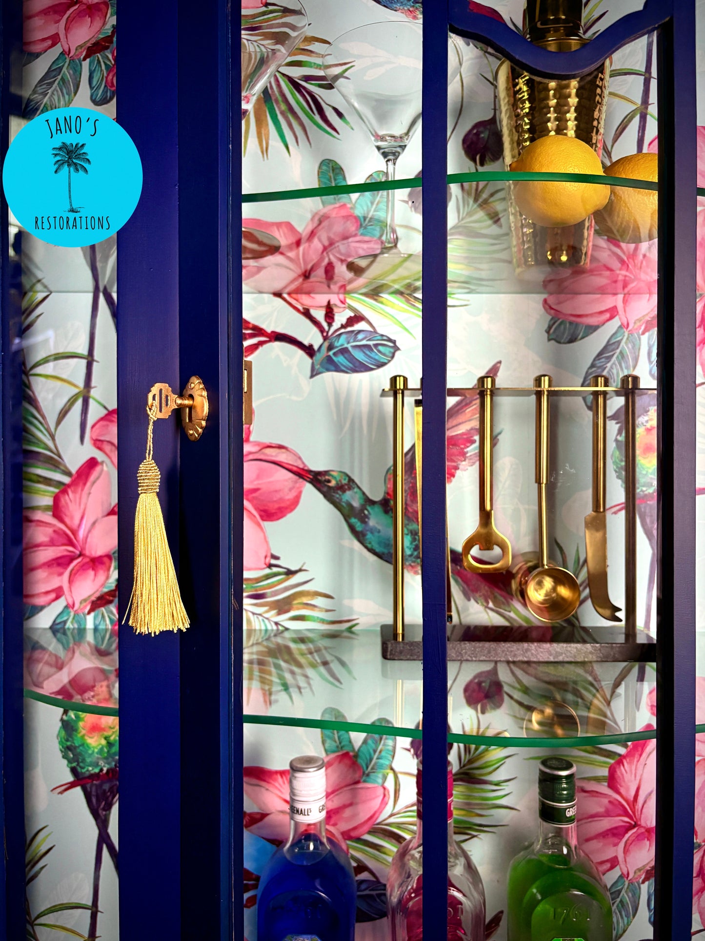 Display Cabinet
