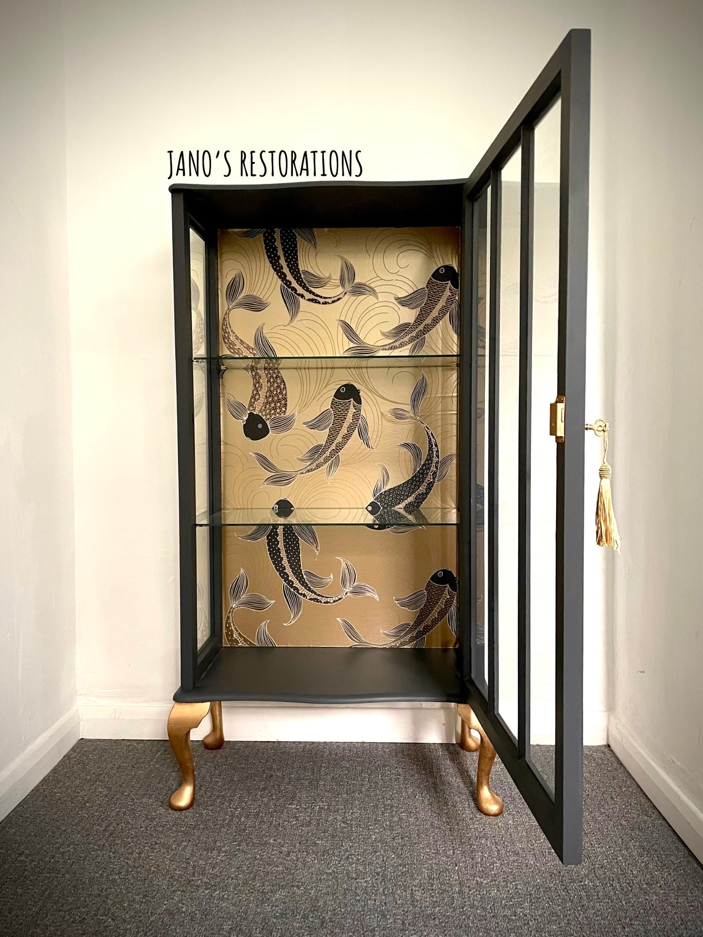 Display Cabinet