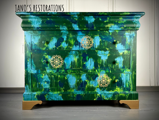 Chest of Drawers