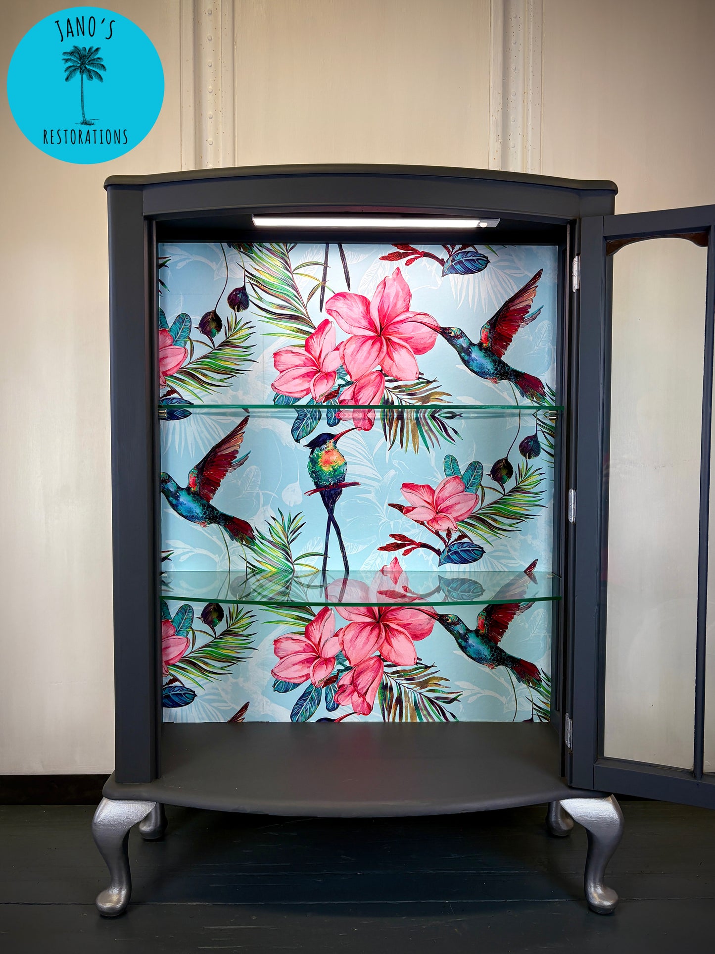 Display Cabinet