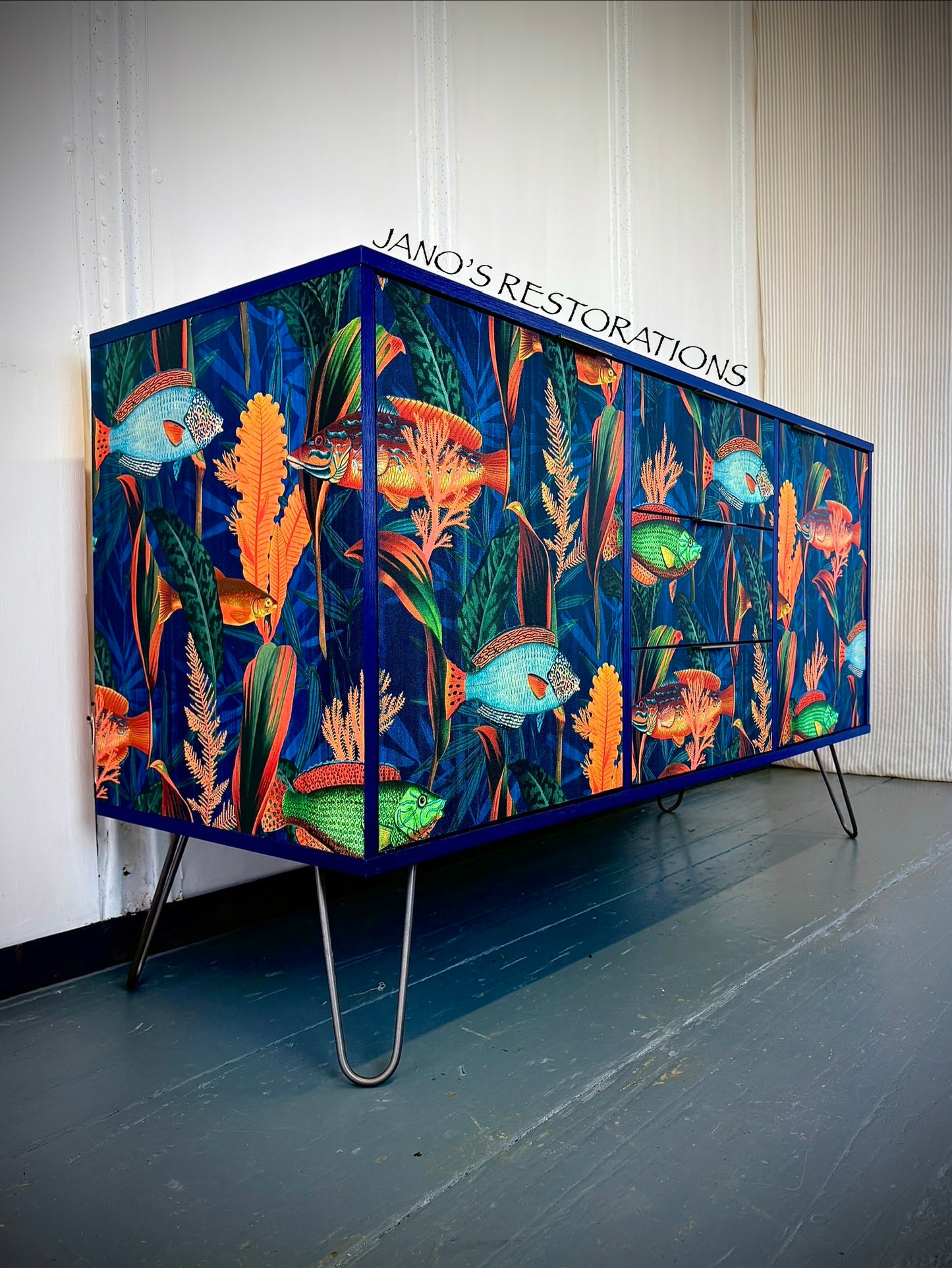 Sideboard