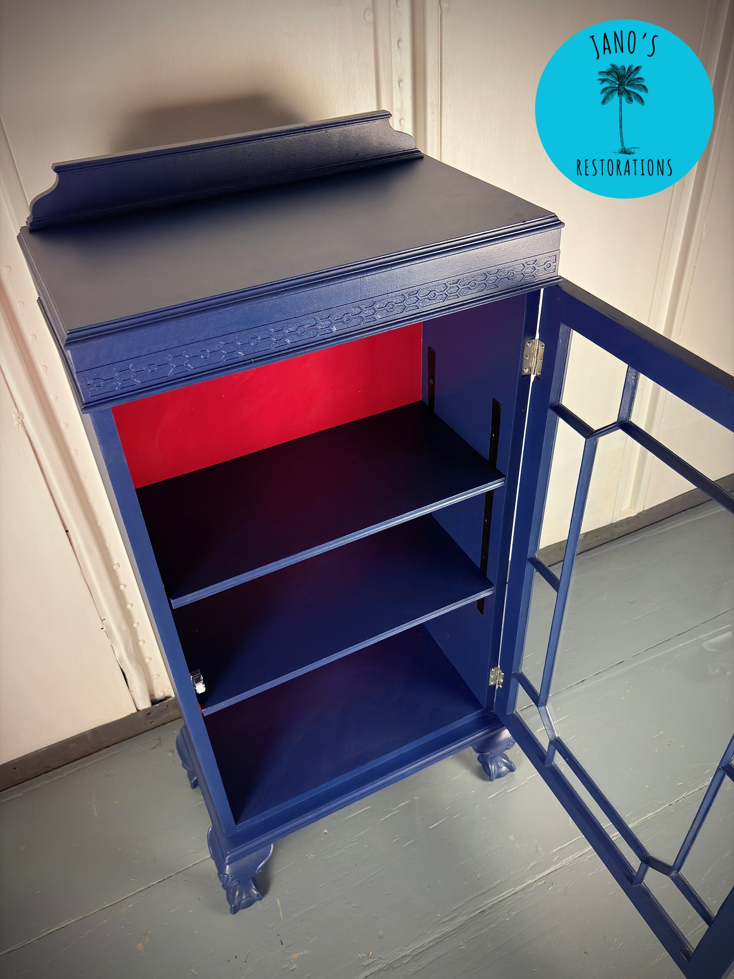 Display Cabinet
