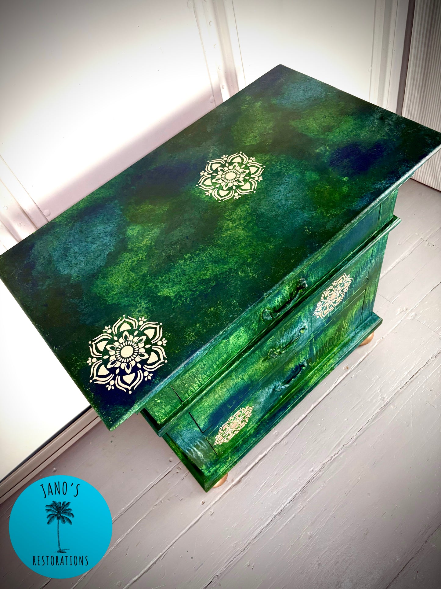 Chest of Drawers