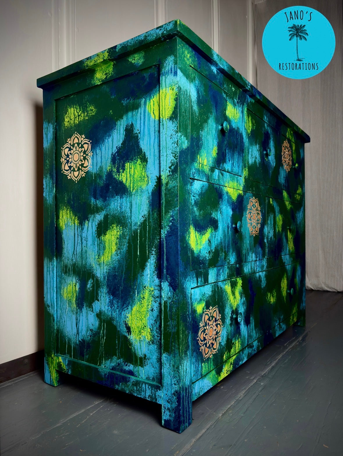 Chest of Drawers
