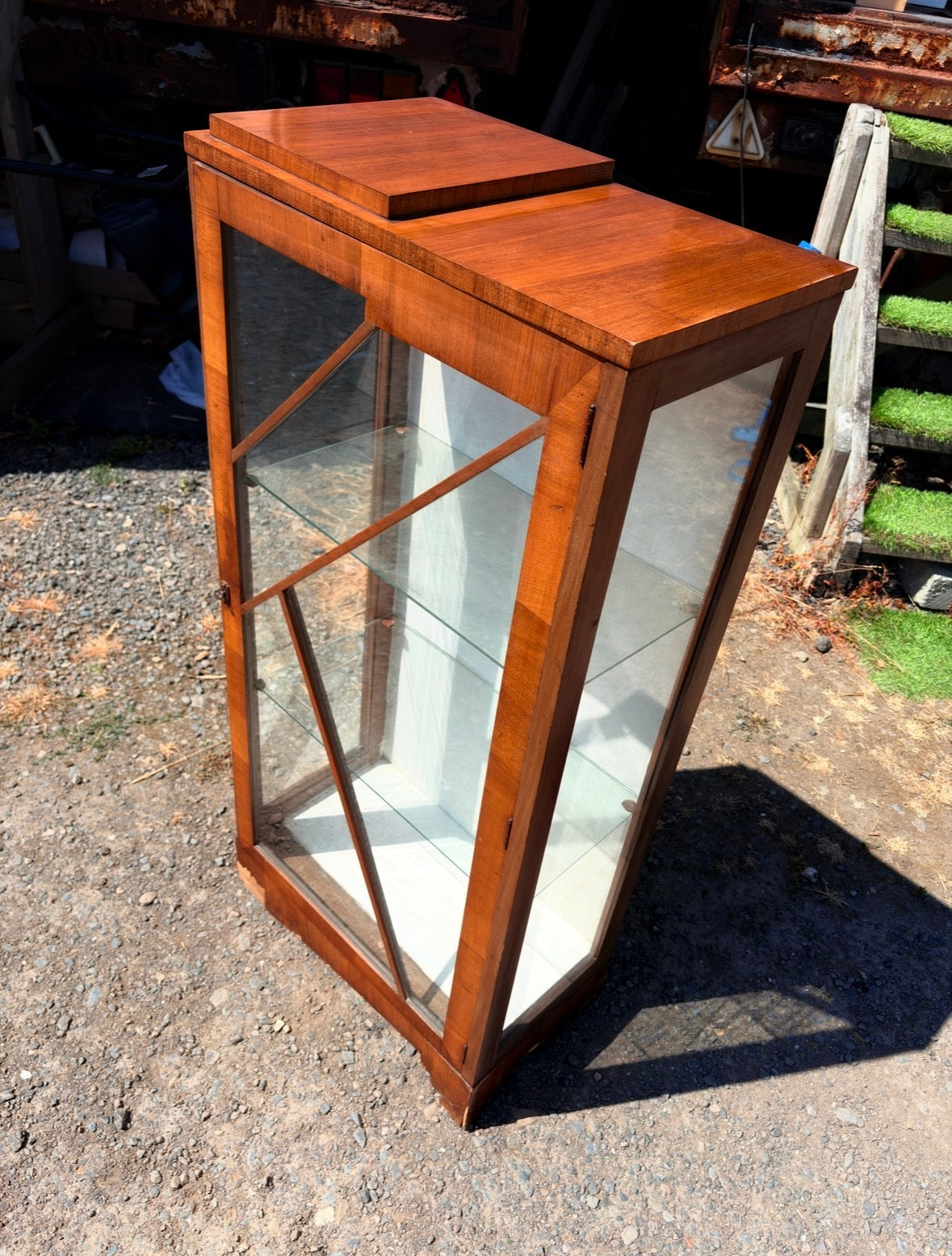 Display Cabinet