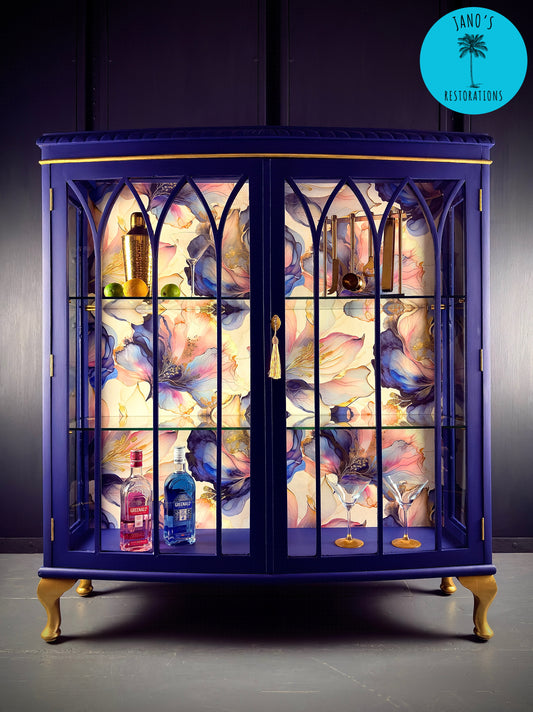 Display Cabinet