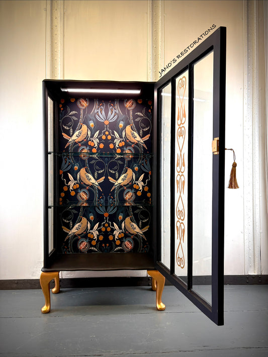 Display Cabinet