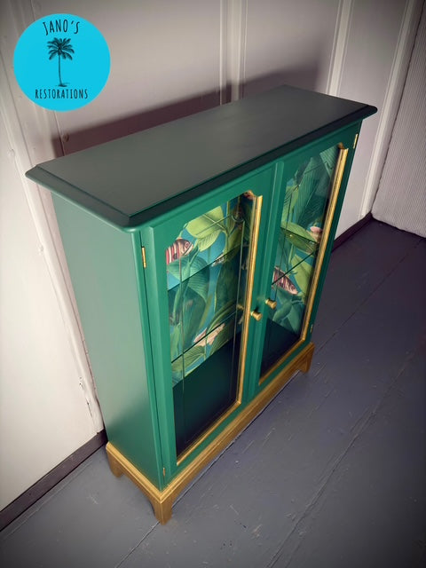 Display Cabinet