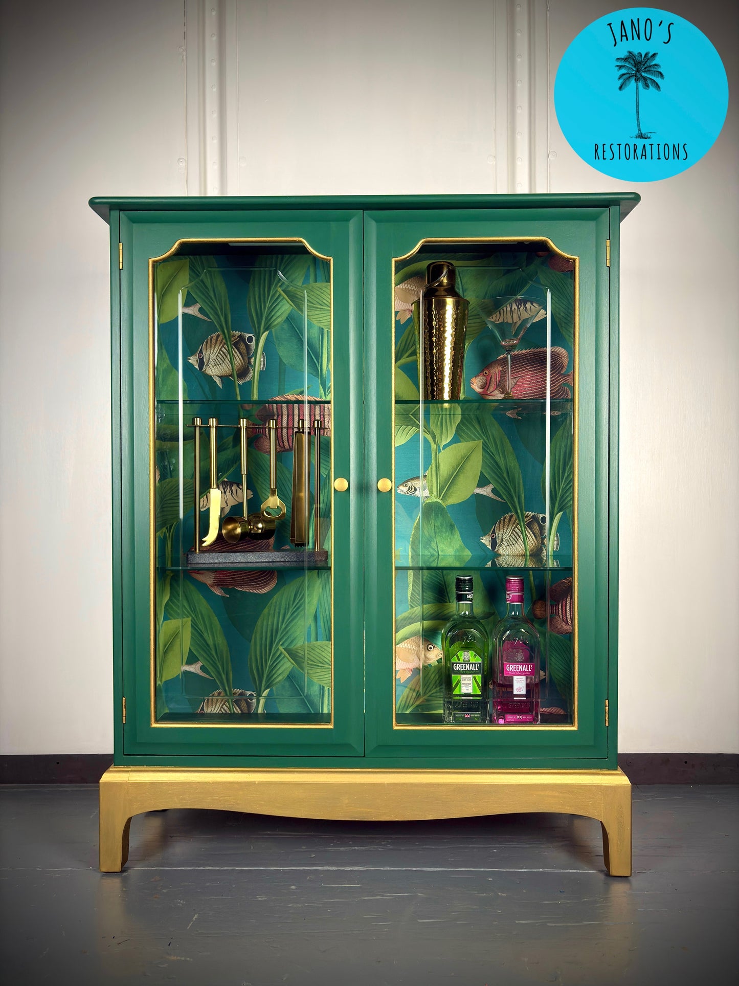 Display Cabinet