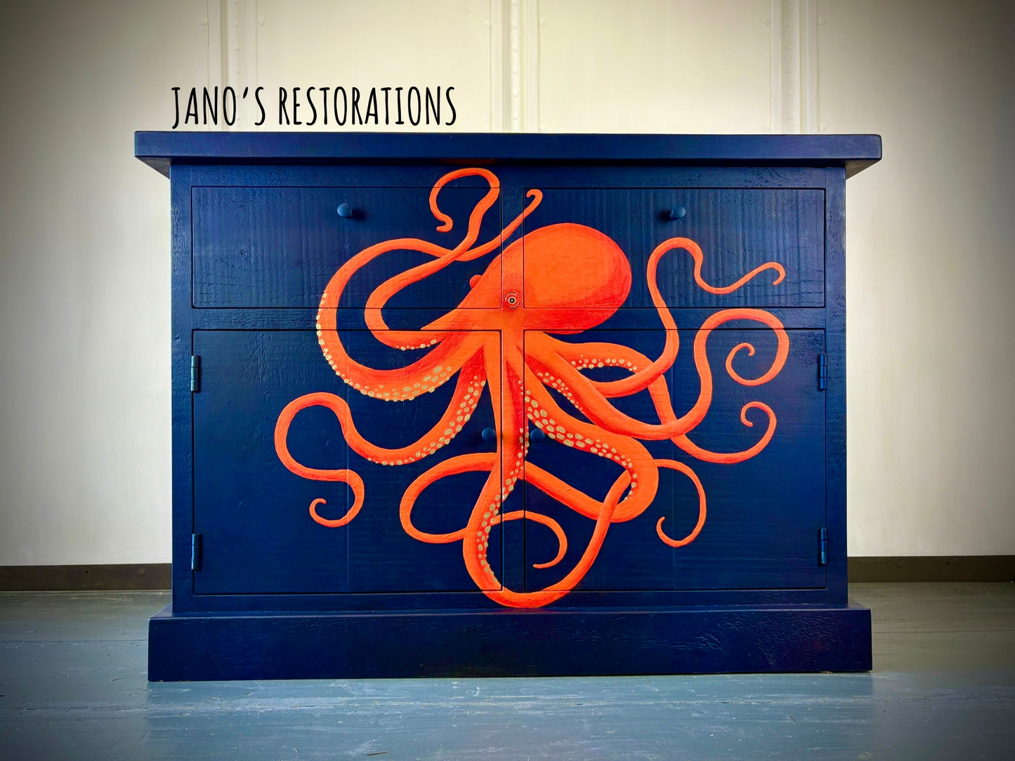 Sideboard
