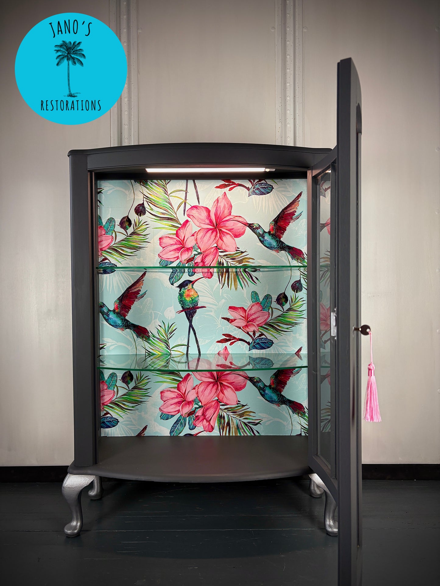 Display Cabinet