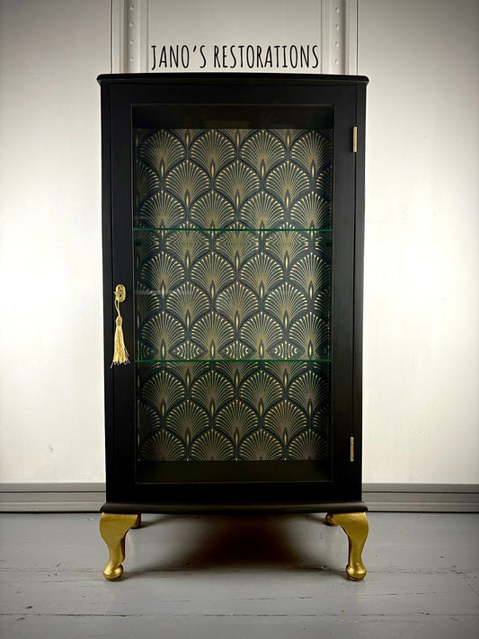 Display Cabinet
