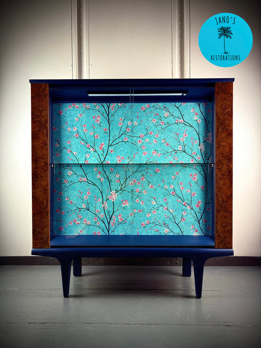 Display Cabinet