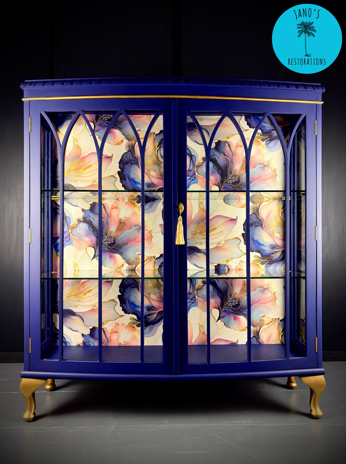 Display Cabinet
