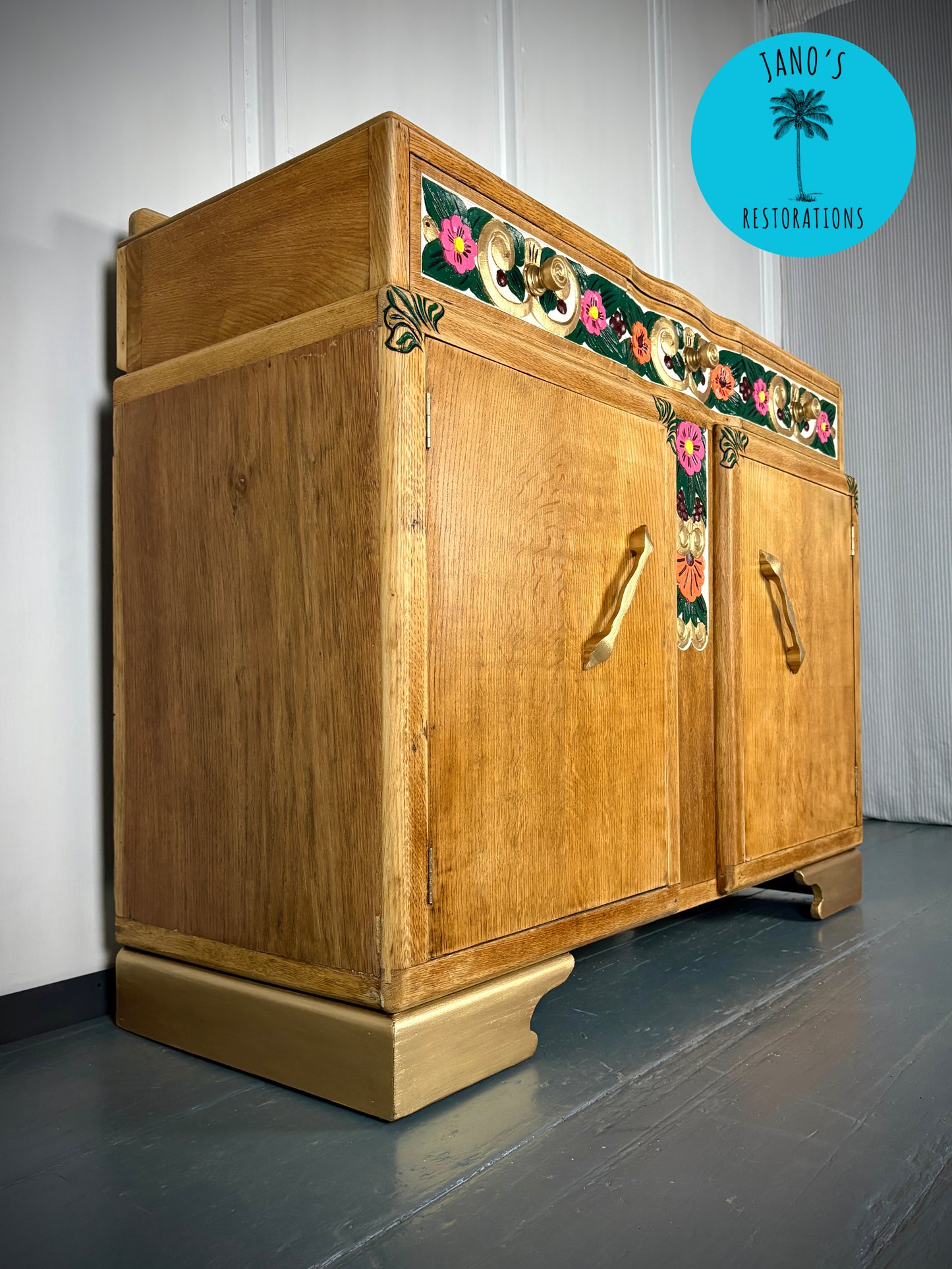 Sideboard