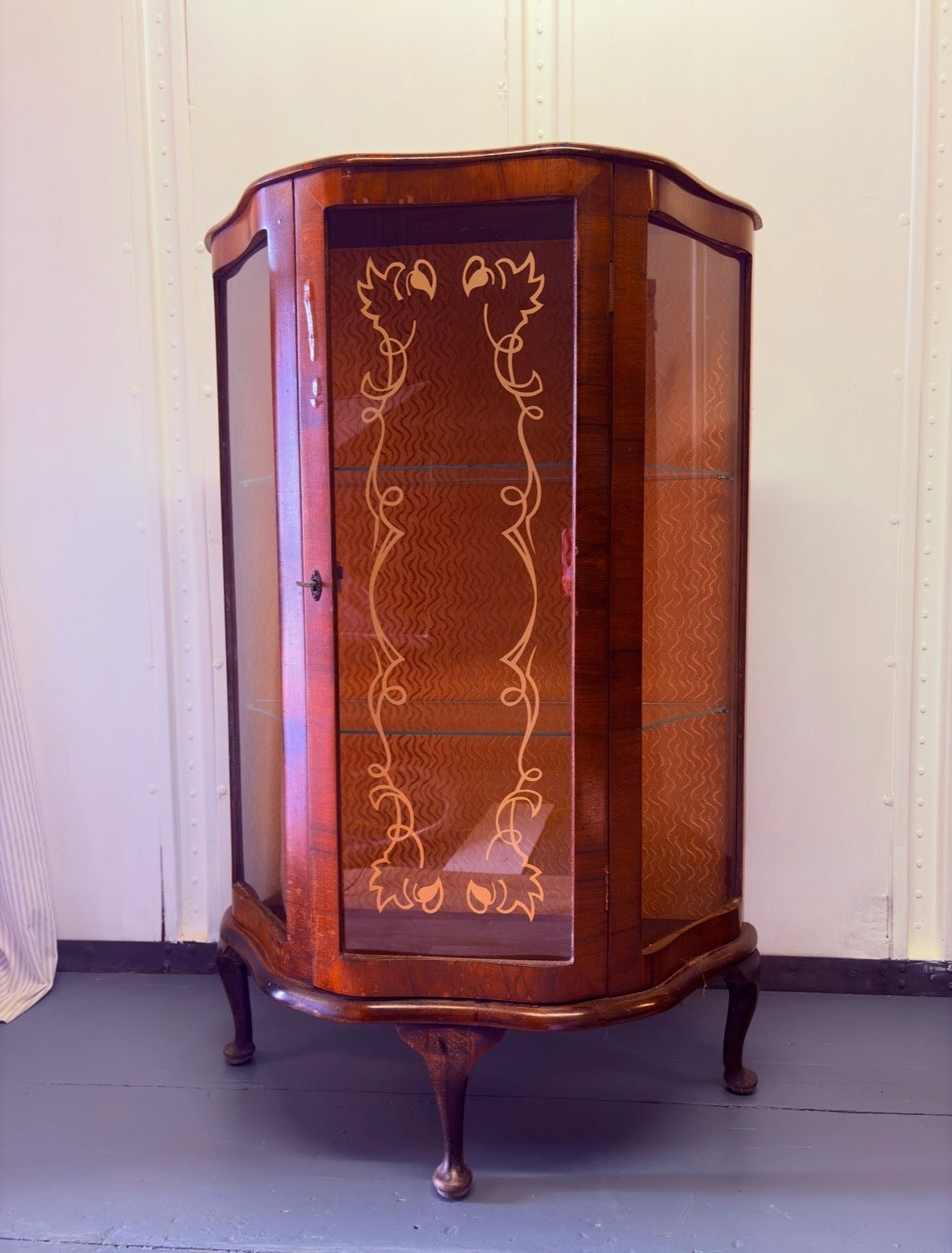 Display Cabinet