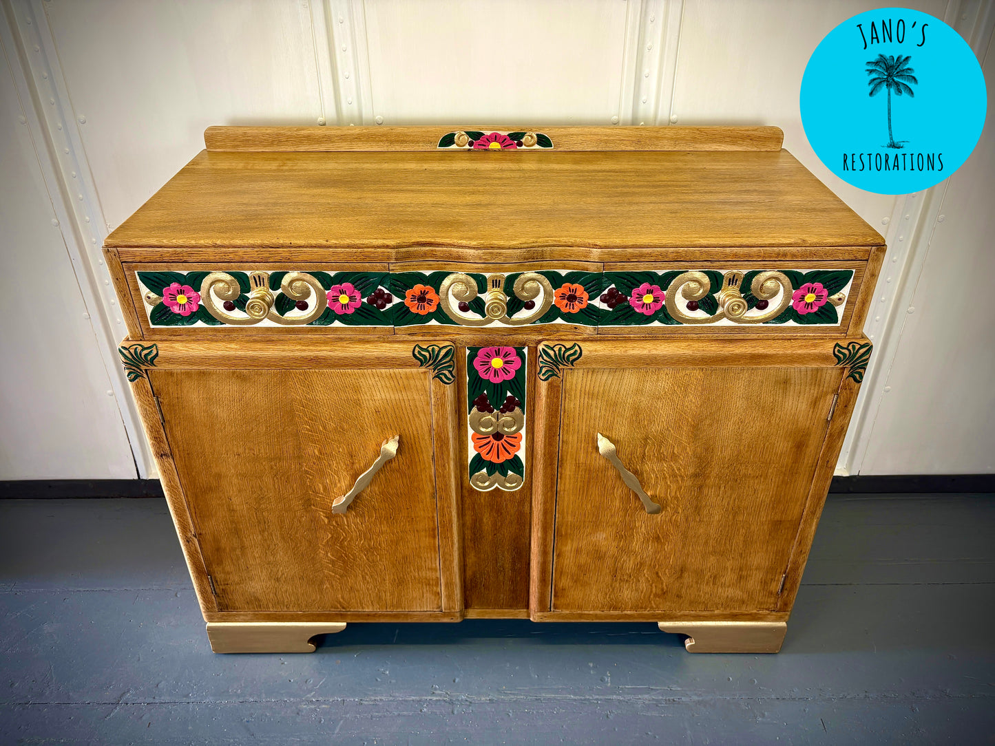 Sideboard