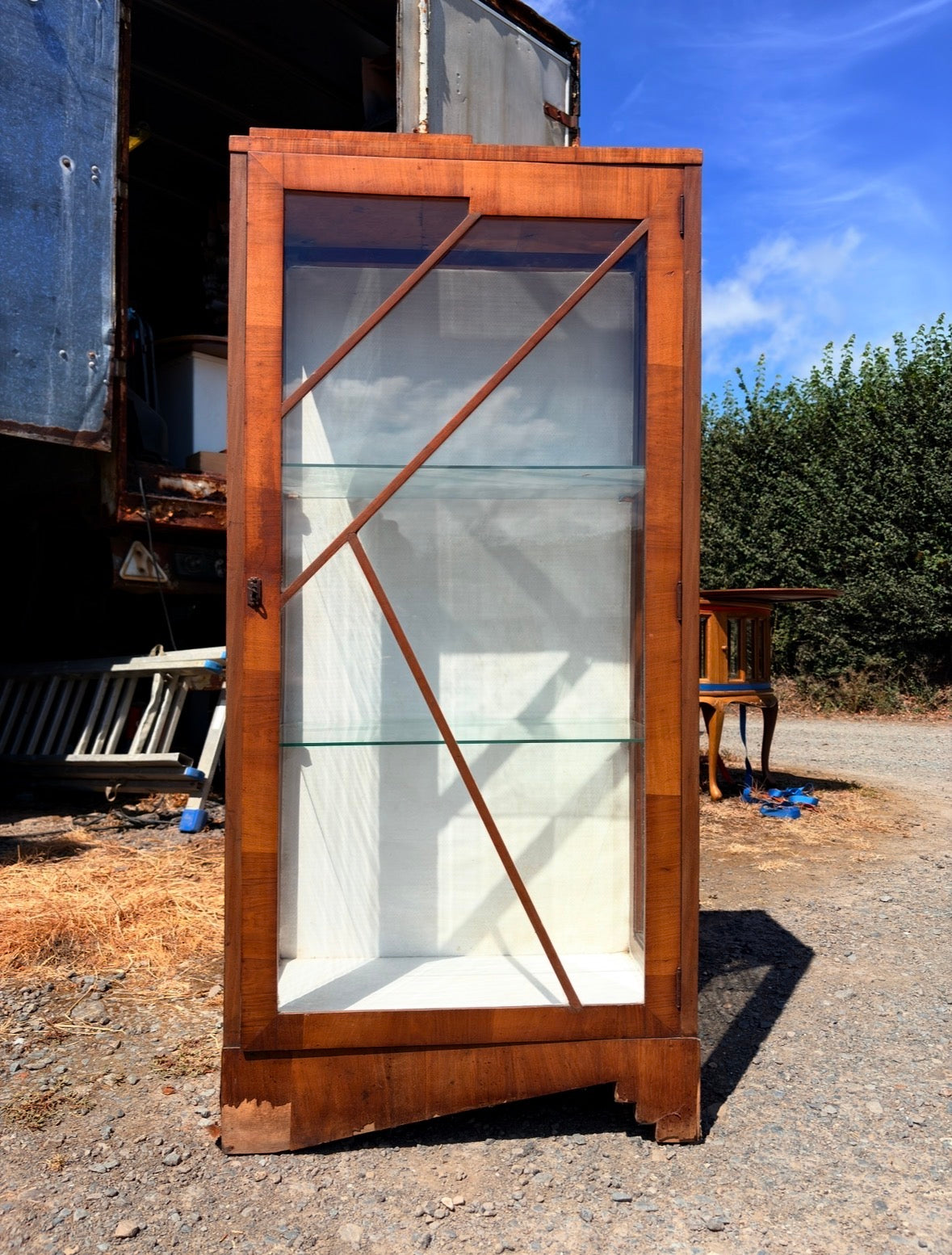 Display Cabinet