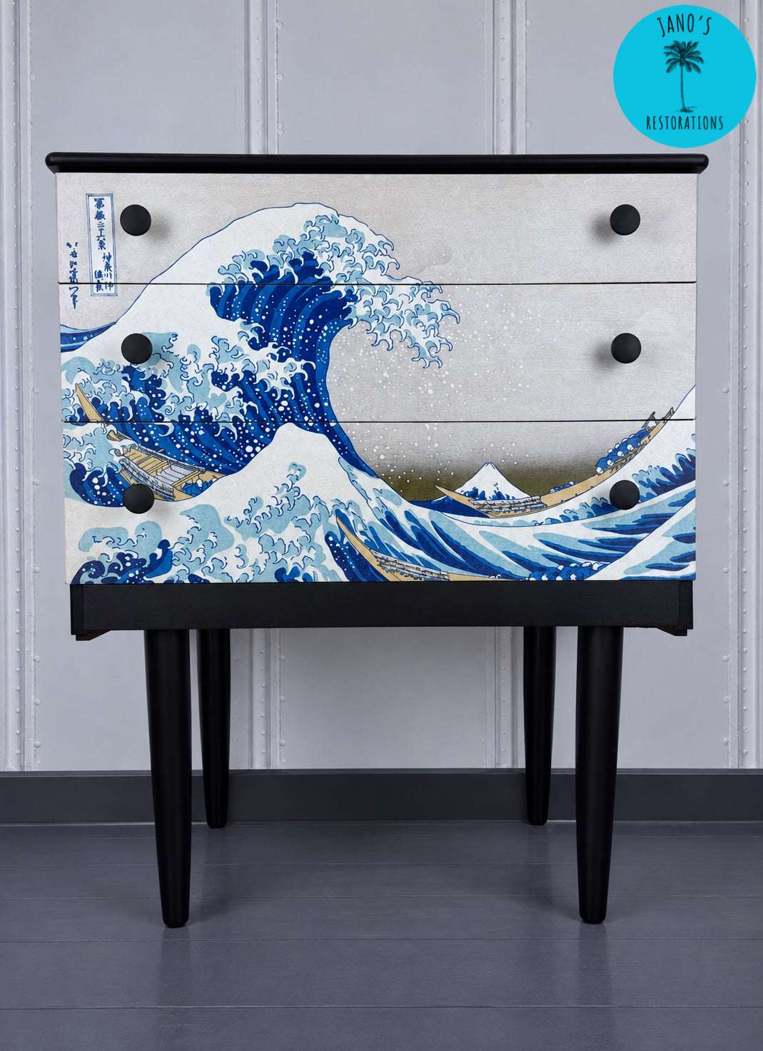 Chest of Drawers